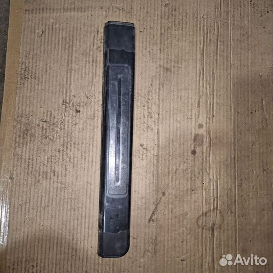 Левая задняя накладка порога Audi a3 8p