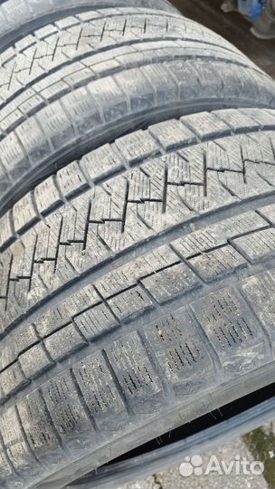 Triangle Snowlink TWT02 275/40 R20 и 315/35 R20