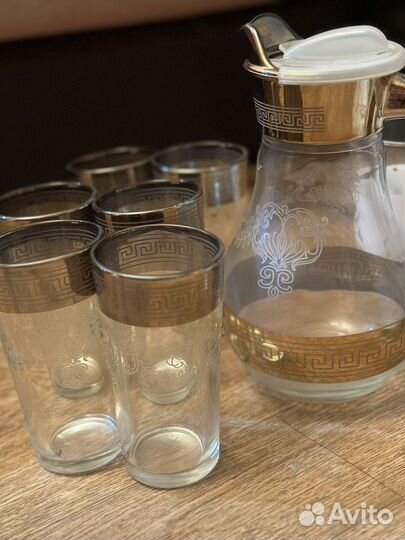 Набор кувшин и стаканы