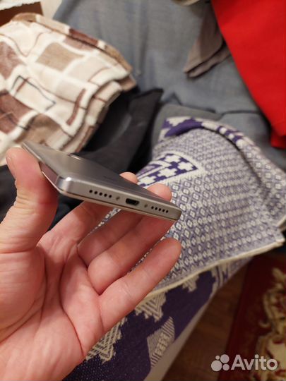 Xiaomi Redmi 4 PRO, 3/32 ГБ