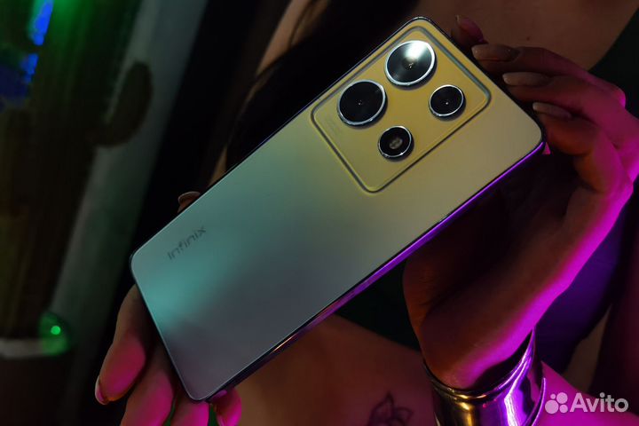 Infinix Note 30 VIP, 8/256 ГБ