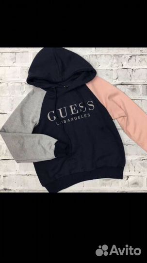 Свитшот новый в наличии