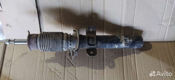 Стойка, амортизатор передний Ford Mondeo 3