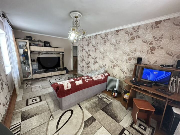 2-к. квартира, 43 м², 1/5 эт.