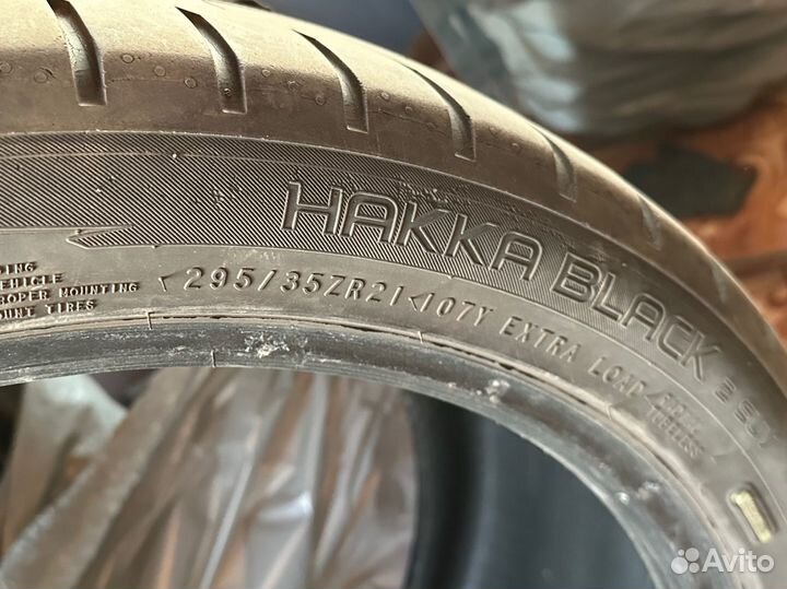 Nokian Tyres Hakka Black 2 SUV 295/35 R21