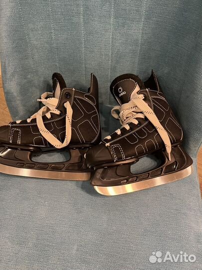 Коньки хоккейные