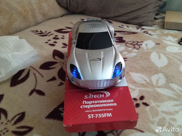 Портативная колонка машинка