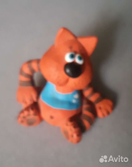 Кот из глины