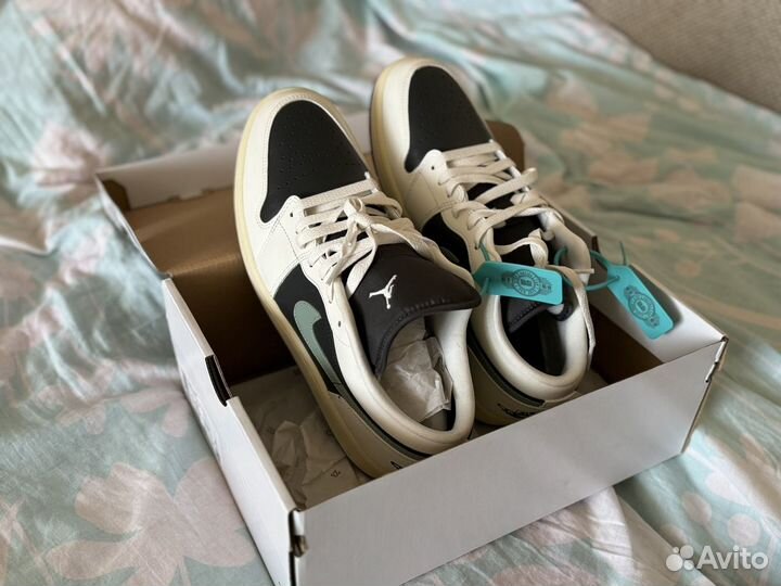 Nike Air Jordan 1 Low “Jade Smoke”