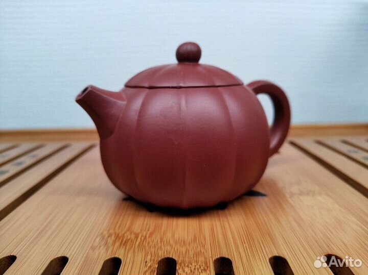 «Чайный меридиан». Чайник из Исин, Цзянсу