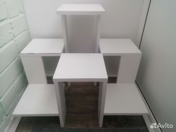 Подставка для цветов