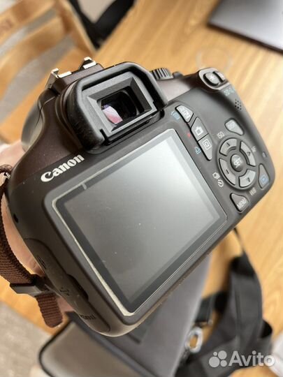 Зеркальный фотоаппарат canon ds126291