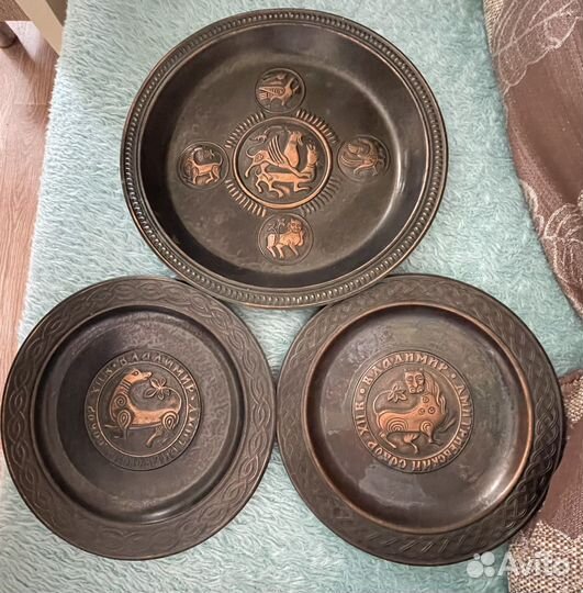 Набор коллекционных тарелок 3шт