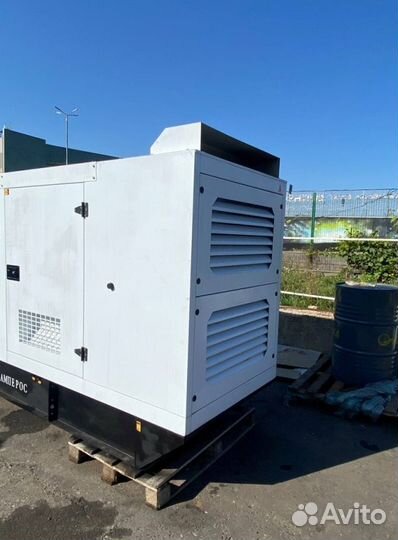 Дизельный генератор 22 кВт Amp