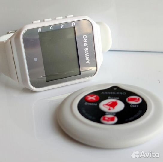 Беспроводная система/кнопка вызова персонала часы