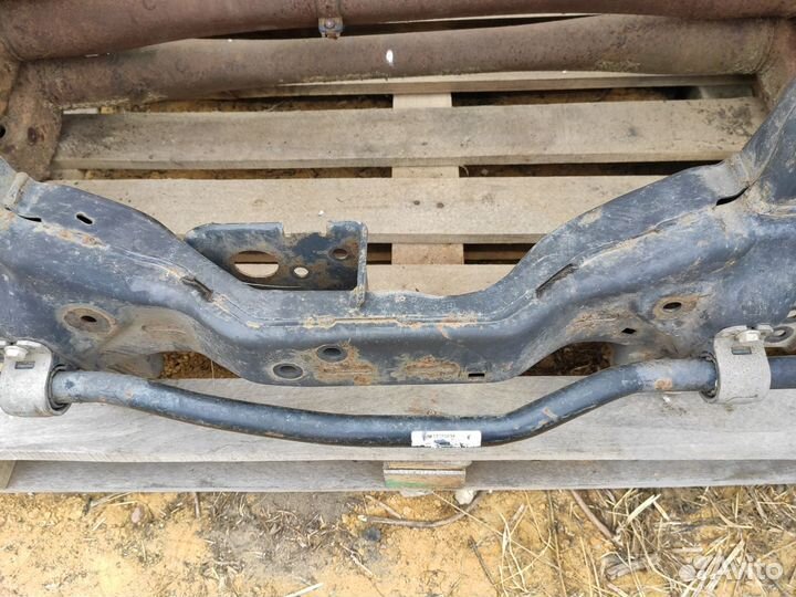 Подрамник перед 4х4 Полный Привод Опель Инсигния