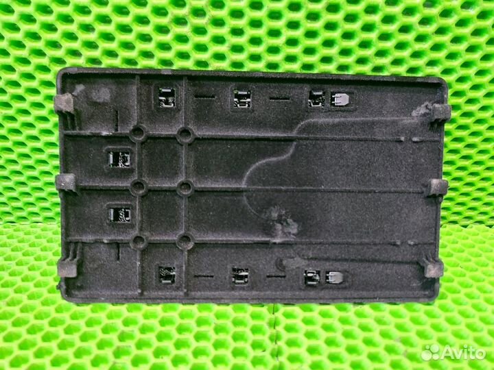 Сетка барадачка Volkswagen Touareg NF 7P5 cgra CGR