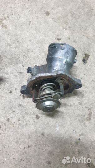 Термостат Mercedes S W221 A2732000215