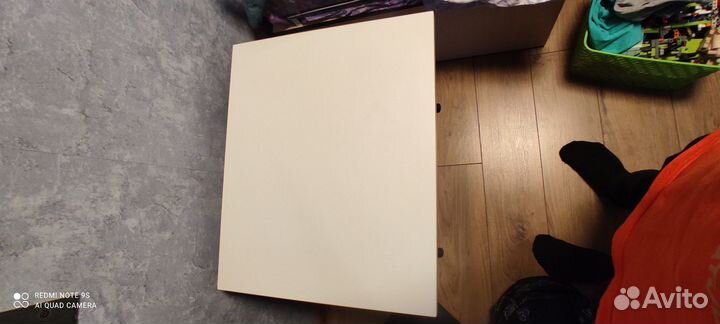 Школьная парта и стул