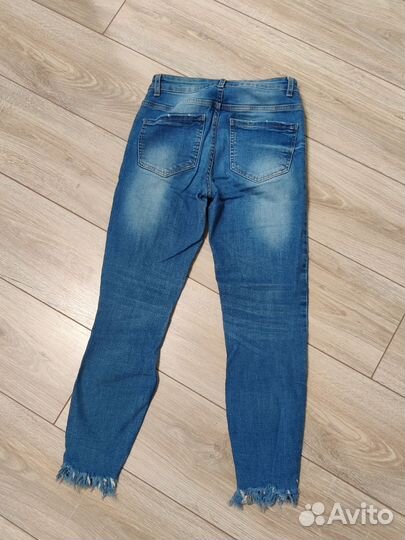 Джинсы женские 25