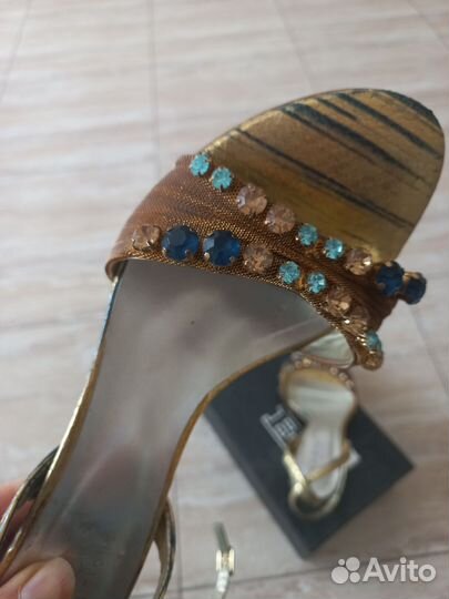 Босоножки женские 38 размер