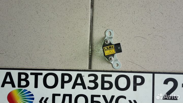 Датчик ускорения Sentra B17