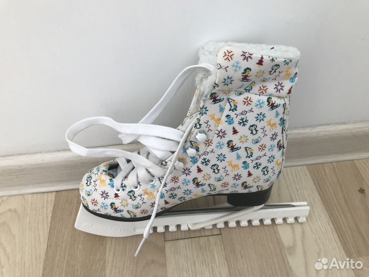 Коньки новые
