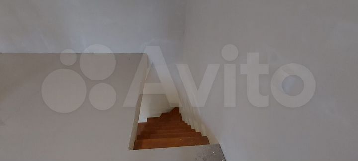 3-к. квартира, 70 м², 3/9 эт.