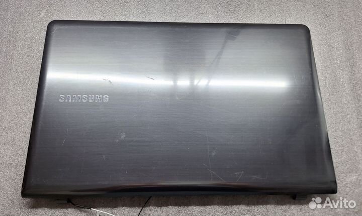 Крышка матрицы Samsung np355v5c