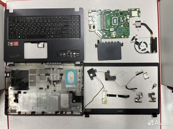 Ноутбук Acer Aspire A515-43 в разборе