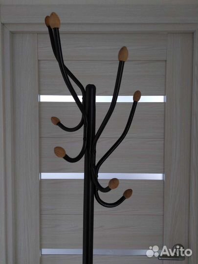 Вешалка напольная