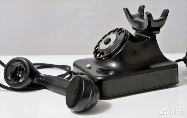 Телефон старинный Mix & Genest. 1950 г. Рабочий