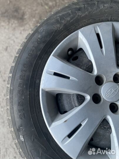 Nokian Tyres Hakkapeliitta 7 215/65 R16