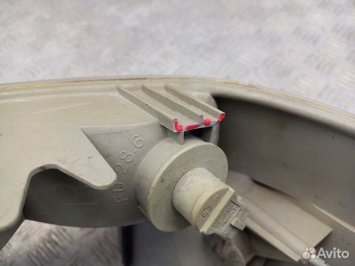 Указатель поворота правый передний правый Ford