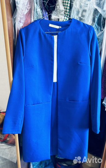 Костюм-платье и удлиненный пиджак