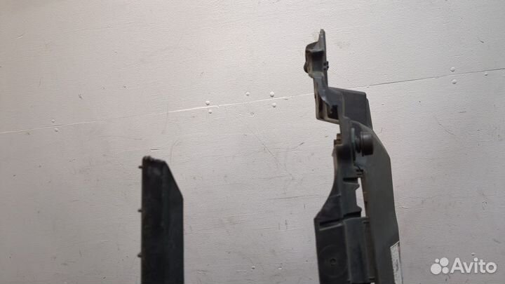 Рамка капота Peugeot 308, 2014