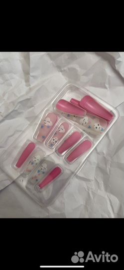 Накладные ногти с клеем