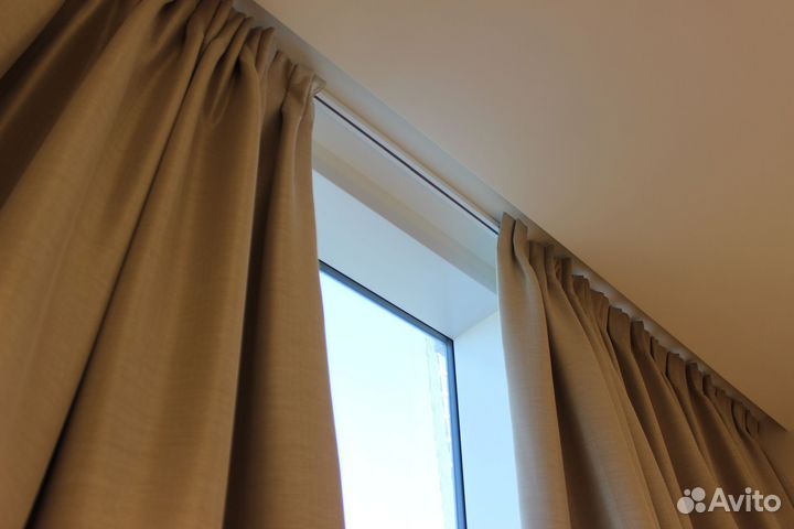 Карниз для штор с электроприводом