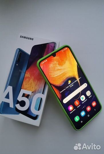 Samsung Galaxy A50, 6/128 ГБ