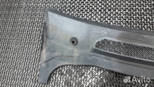 Накладка декоративная (жабо, дождевик) land rover