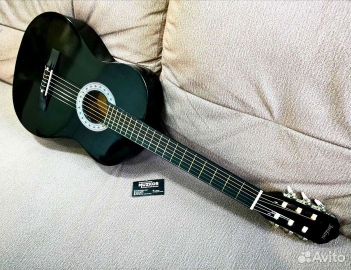 Гитара классическая