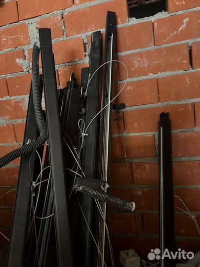 Прожектора трековые