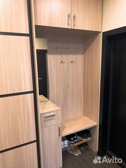 Шкаф в прихожую на заказ в Москве арт. 22