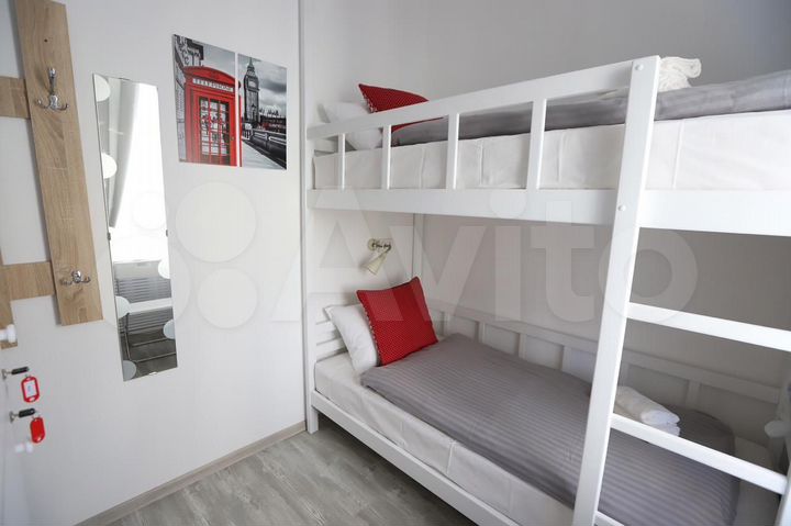 Комната 14 м² в 7-к., 2/3 эт.