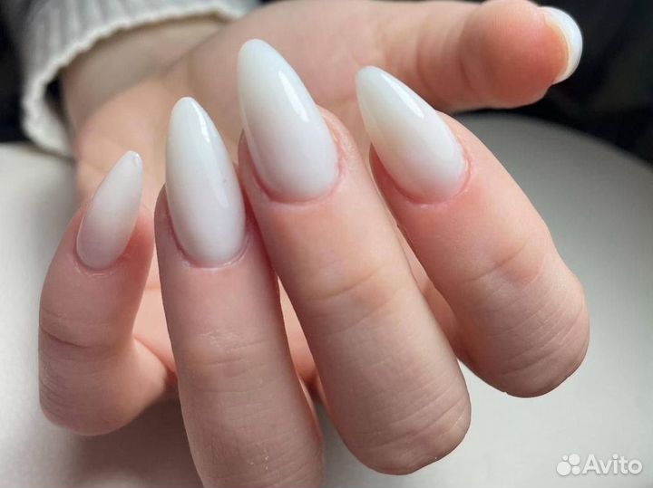 Наращивание ногтей моделированием