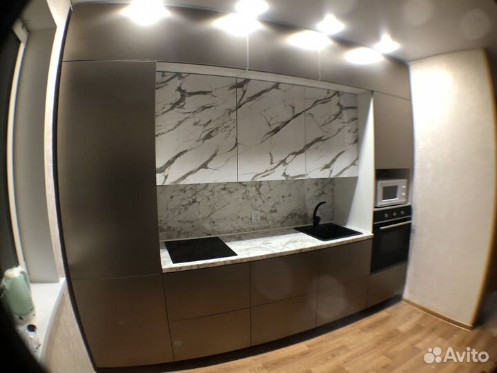 Кухня Blum Камень фасады AGT 3,1м от производителя