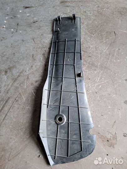 Накладка торпеды Ford Mondeo 4