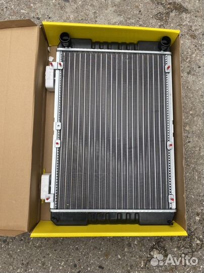 Радиатор охлаждения на Газель Бизнес 3-х ряд