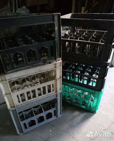 Ящики пластмассовые из-под водки, пива, молока