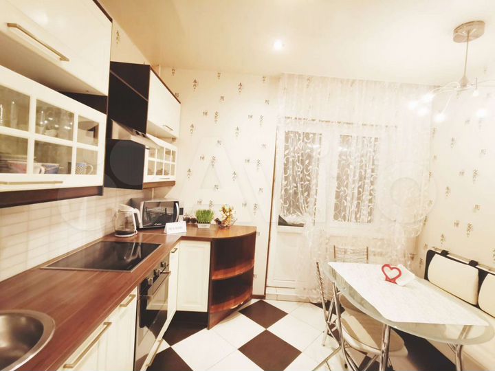 1-к. квартира, 50 м², 10/17 эт.